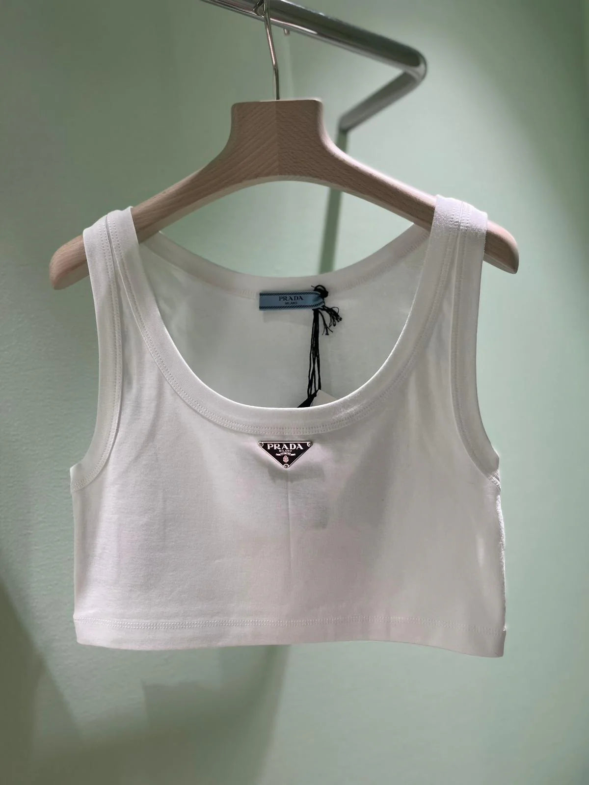 Nada crop top